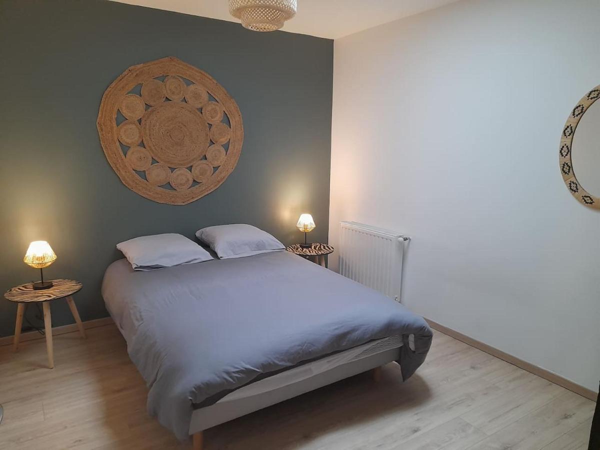 Logement De 100M2 Avec Terrasse Wardrecques Екстериор снимка